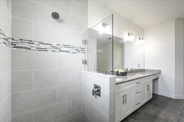 5362 NW Akbar Terrace, Port St. Lucie, FL 34986