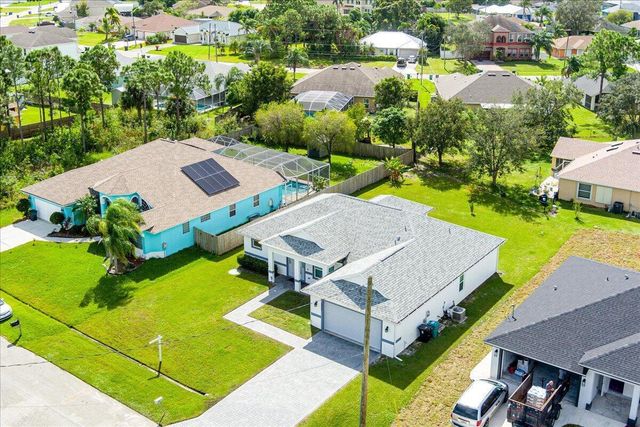 5362 NW Akbar Terrace, Port St. Lucie, FL 34986