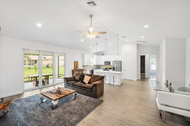 5362 NW Akbar Terrace, Port St. Lucie, FL 34986