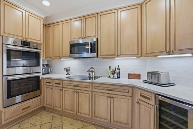 110 31st Ave N Apt 607, Nashville, TN 37203