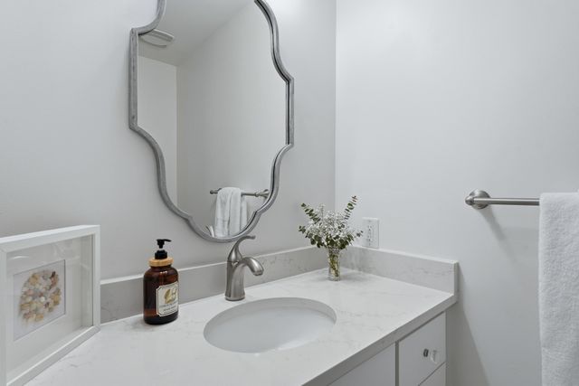 110 31st Ave N Apt 607, Nashville, TN 37203