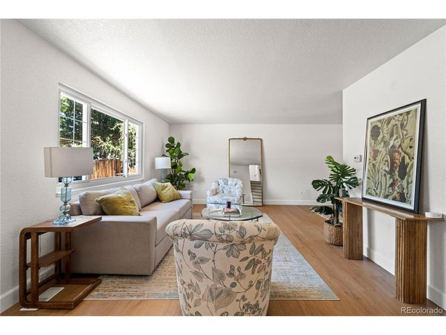 18844 E Cornell Ave, Aurora, CO 80013