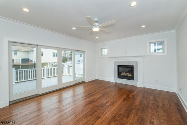 140 Mckinley Ave, East Hanover Twp., NJ 07936