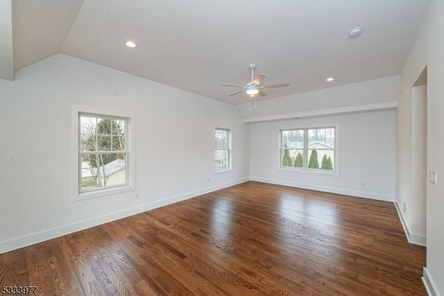 140 Mckinley Ave, East Hanover Twp., NJ 07936