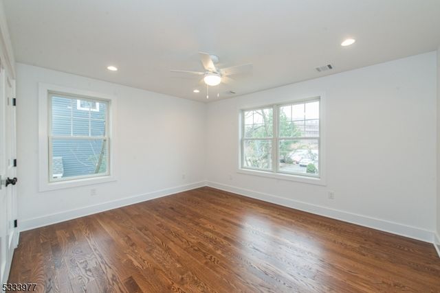 140 Mckinley Ave, East Hanover Twp., NJ 07936