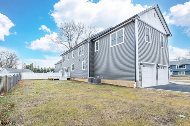 140 Mckinley Ave, East Hanover Twp., NJ 07936