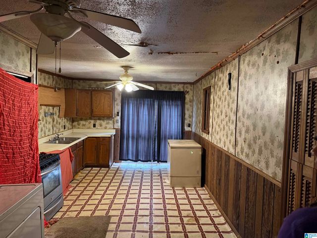 1749 50TH ST ENSLEY, Birmingham, AL 35208