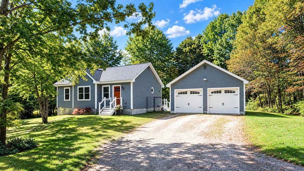 7 Herrick's Way, Standish, ME 04084 — photo 2