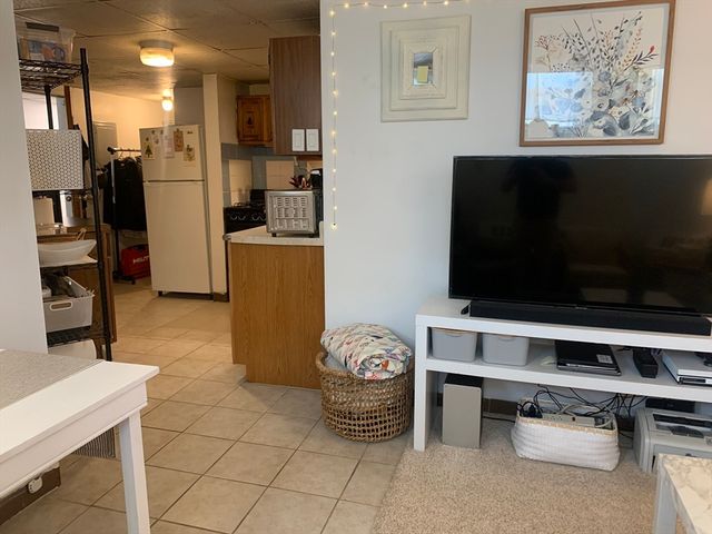 1641 Commonwealth Avenue 19, Boston, MA 02135