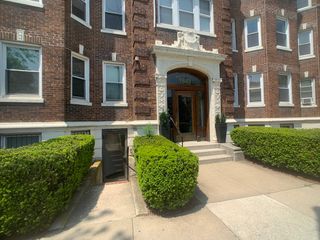 1641 Commonwealth Avenue 19, Boston, MA 02135