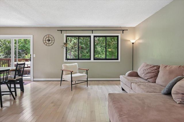 13201 Everest Avenue, Apple Valley, MN 55124