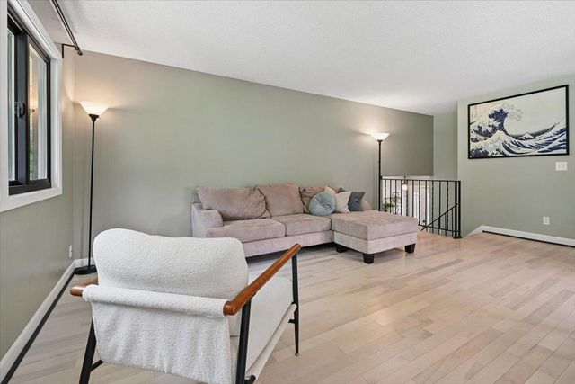 13201 Everest Avenue, Apple Valley, MN 55124