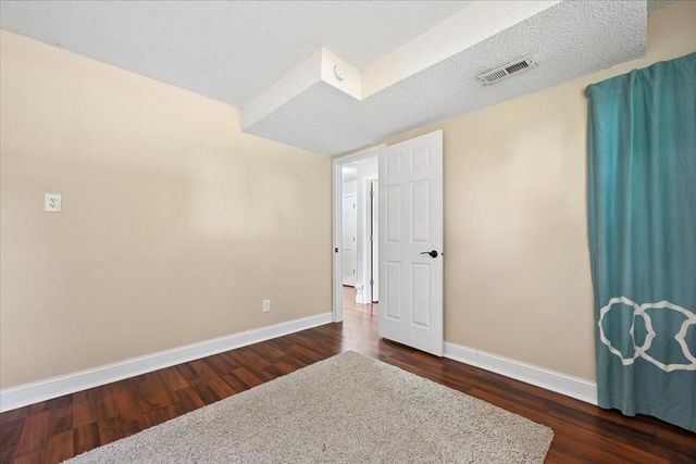 13201 Everest Avenue, Apple Valley, MN 55124