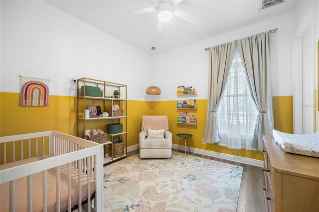 1854 13TH AVENUE N, St Petersburg, FL 33713