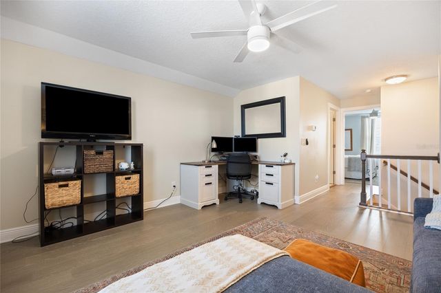 1854 13TH AVENUE N, St Petersburg, FL 33713