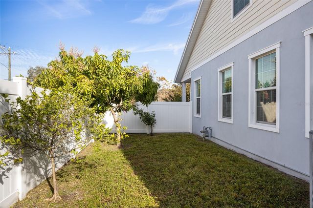 1854 13TH AVENUE N, St Petersburg, FL 33713