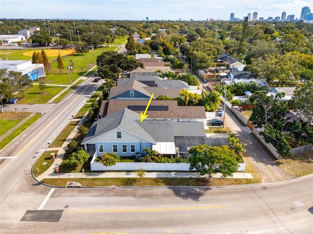 1854 13TH AVENUE N, St Petersburg, FL 33713