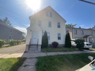 64 Saint Mary Street, Hamden, CT 06517