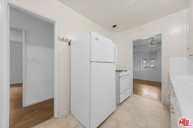 10945 National Boulevard, Los Angeles, CA 90064