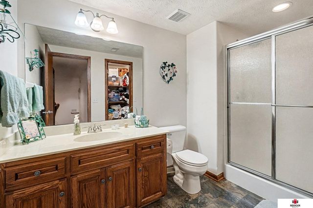 2208 S 179Th Street, Omaha, NE 68130