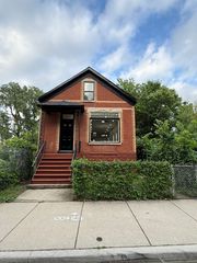5245 S Racine Avenue, Chicago, IL 60609