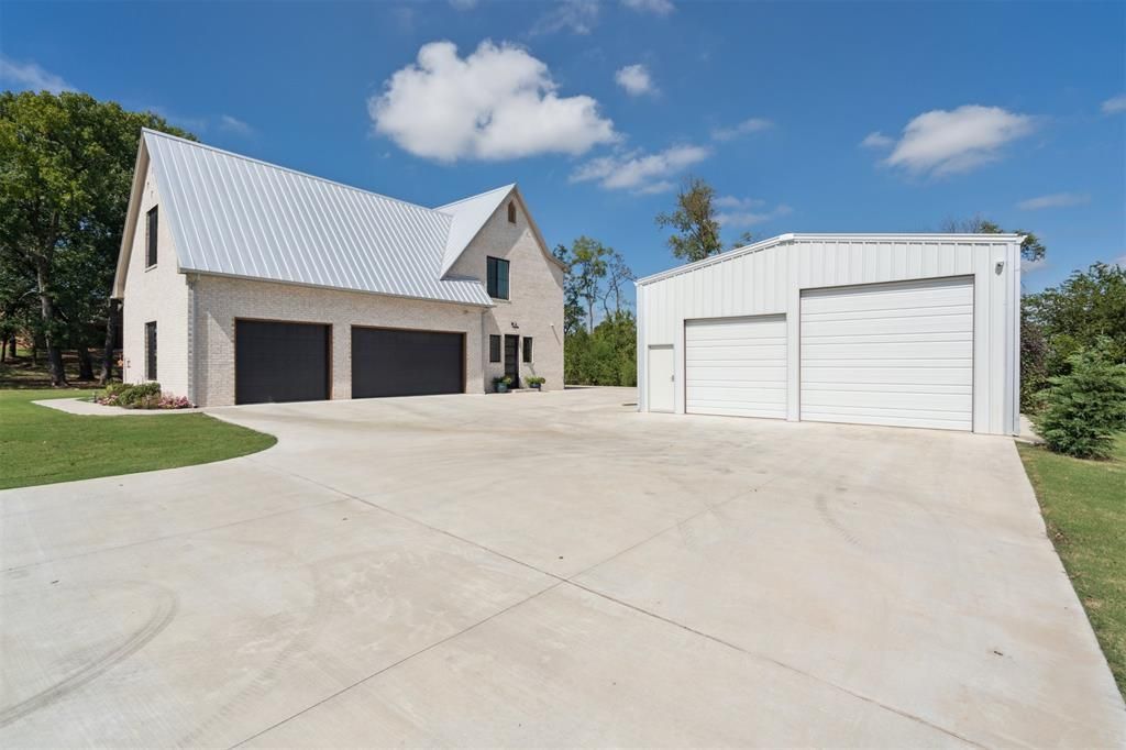 807 Colbert Street, Tuttle, OK 73089