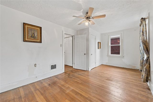 1412 Bellaire Pl, Brookline, PA 15226