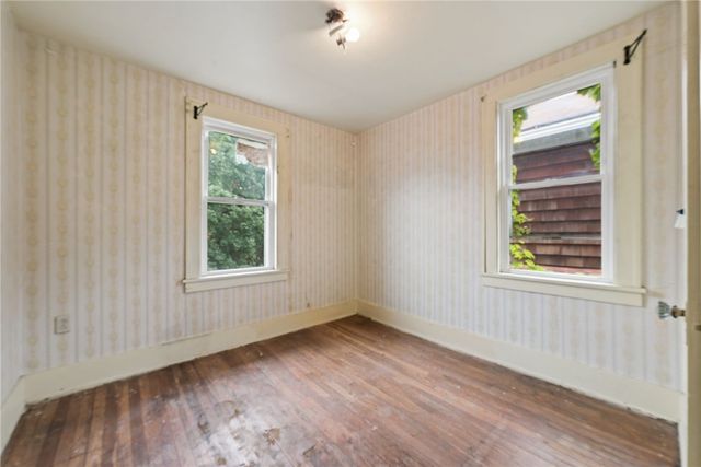 1412 Bellaire Pl, Brookline, PA 15226