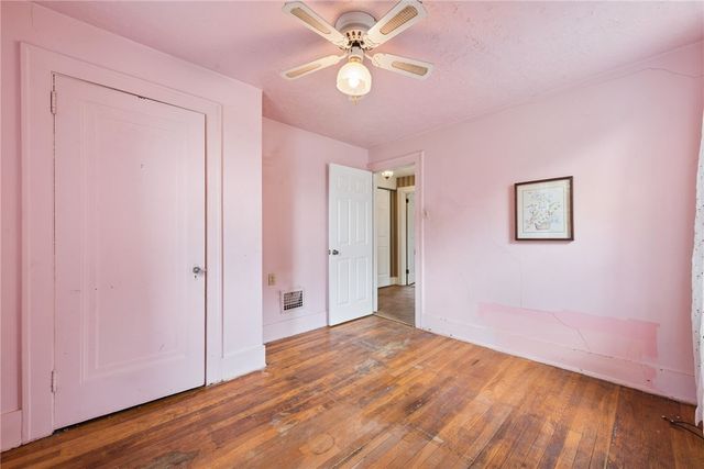 1412 Bellaire Pl, Brookline, PA 15226