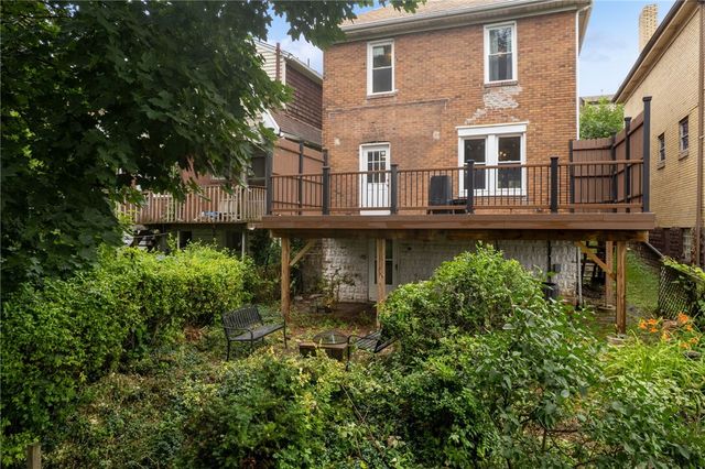 1412 Bellaire Pl, Brookline, PA 15226