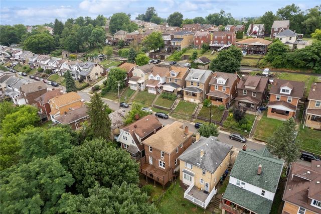 1412 Bellaire Pl, Brookline, PA 15226