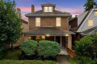 1412 Bellaire Pl, Brookline, PA 15226