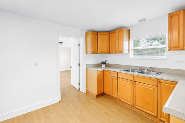 8151 61ST STREET N, Pinellas Park, FL 33781