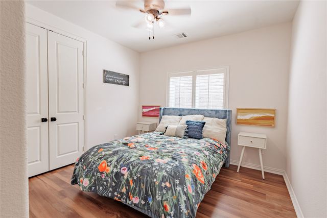 4300 Round Valley Lane, Fort Worth, TX 76262