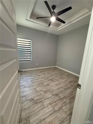 1316 S Xanthia Street, Mission, TX 78572