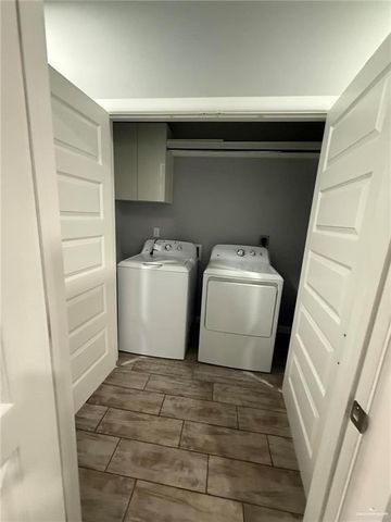 1316 S Xanthia Street, Mission, TX 78572