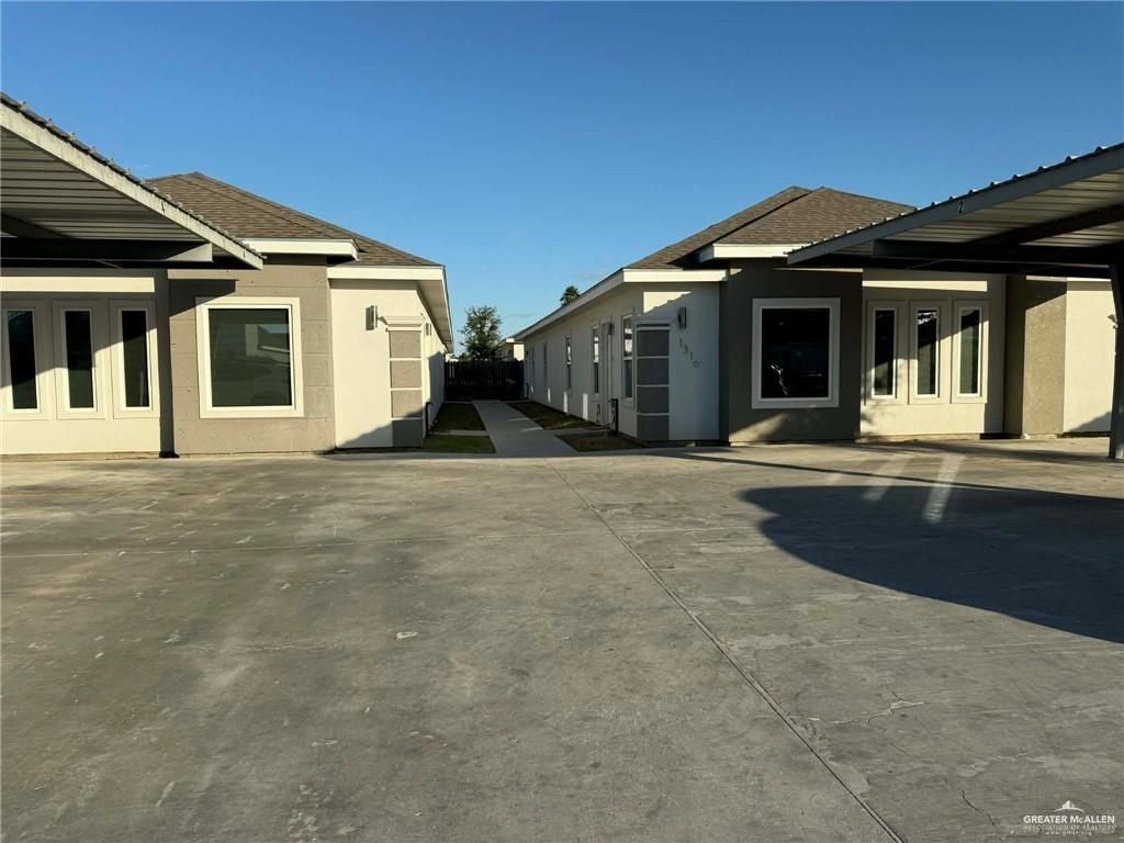 1316 S Xanthia Street, Mission, TX 78572