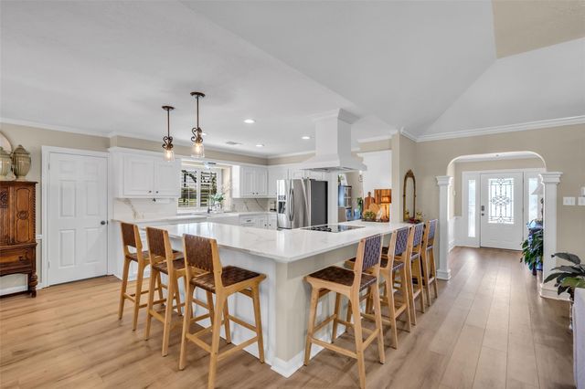 6700 Plantation Drive, Baytown, TX 77523