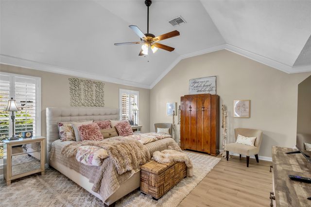 6700 Plantation Drive, Baytown, TX 77523