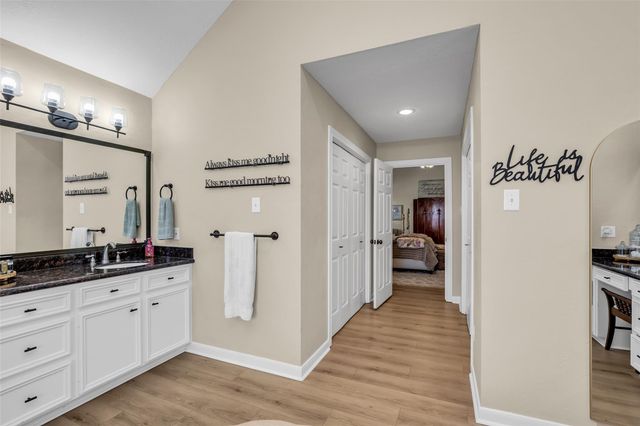 6700 Plantation Drive, Baytown, TX 77523