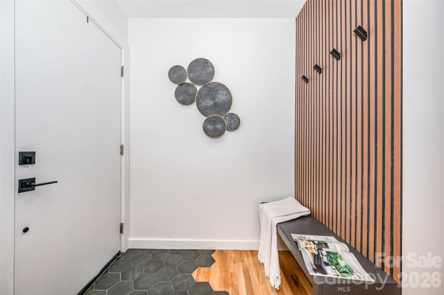 4042 Whipple Place, Charlotte, NC 28215