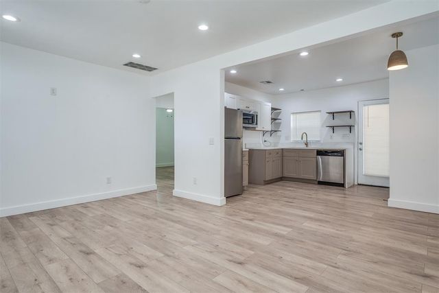 2145 N Bath Avenue, Oklahoma City, OK 73111