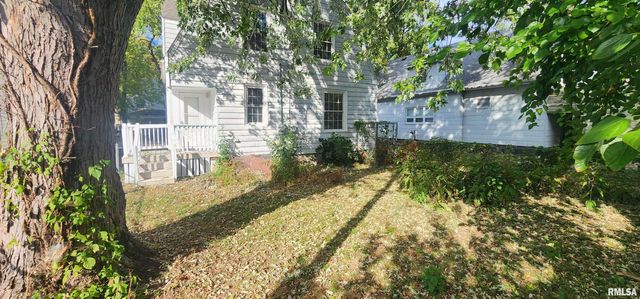 926 Governor Street, Springfield, IL 62704