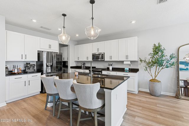 206 OAK SHADOW Place, St. Johns, FL 32259