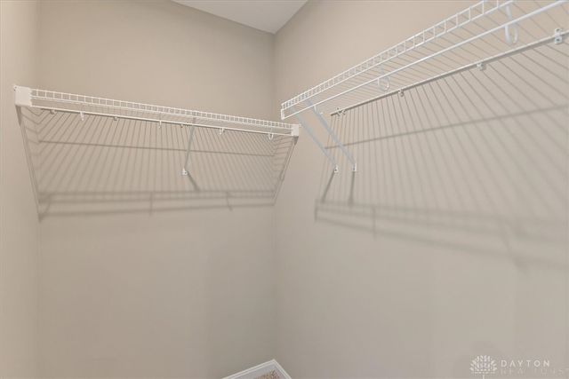 668 Deerhurst Drive, Vandalia, OH 45377