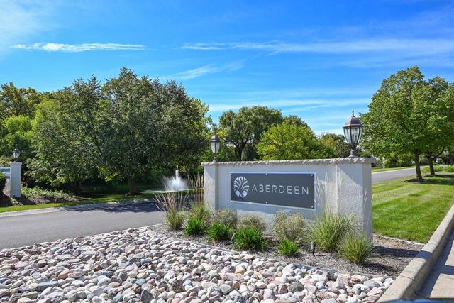 N52W14406 Thornhill DRIVE, Menomonee Falls, WI 53051