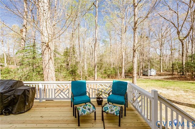 6174 Fawnlake Ct, New Kent, VA 23124