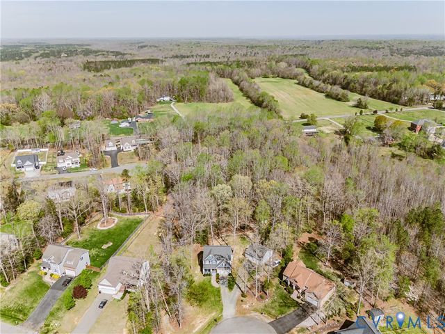 6174 Fawnlake Ct, New Kent, VA 23124