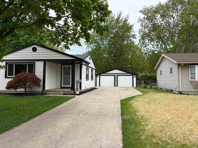 1603 Crestwood Boulevard, South Bend, IN 46635