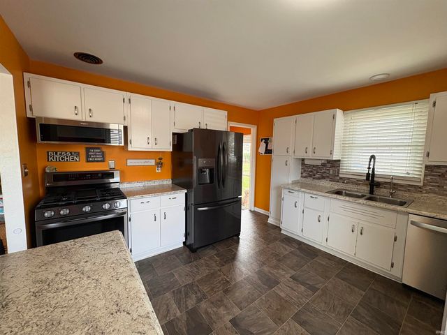 1603 Crestwood Boulevard, South Bend, IN 46635